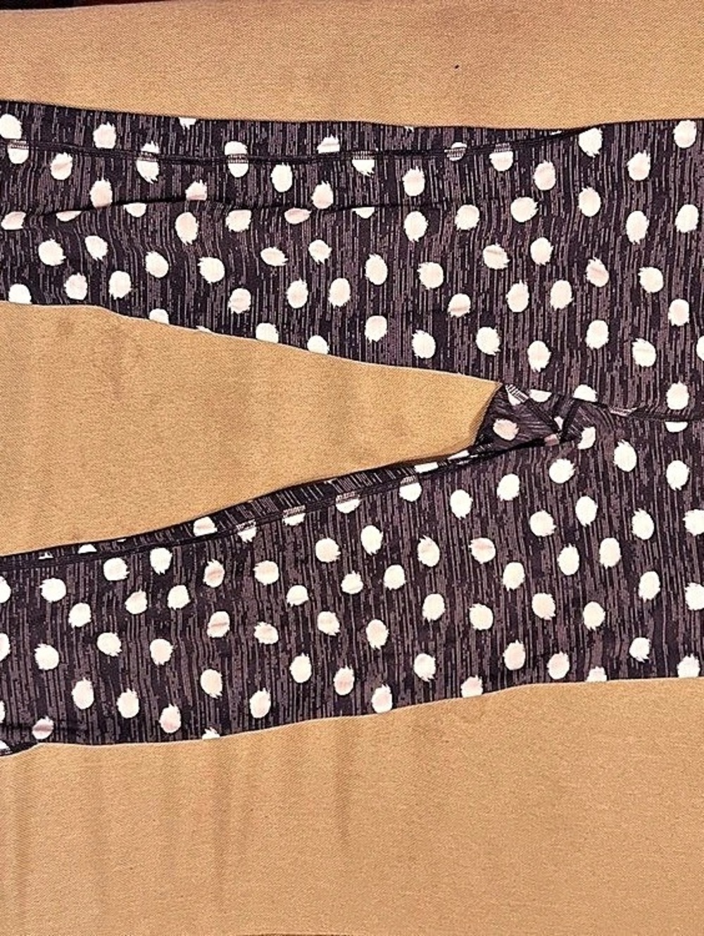 Outdoor Voices Core 7/8 Legging Polka Dot Leggings in Black with White Polka Dot